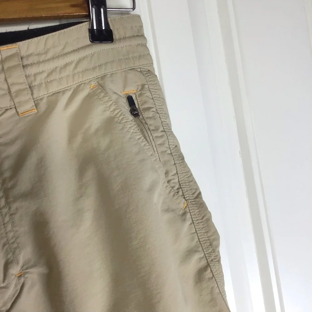 Howler Bros Horizon Hybrid Shorts 2.0 in Khaki Size 28.